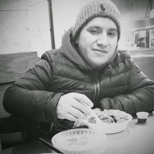 Meet your Posher, Enrique